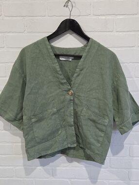 Indi & Cold Cropped Linen Jacket